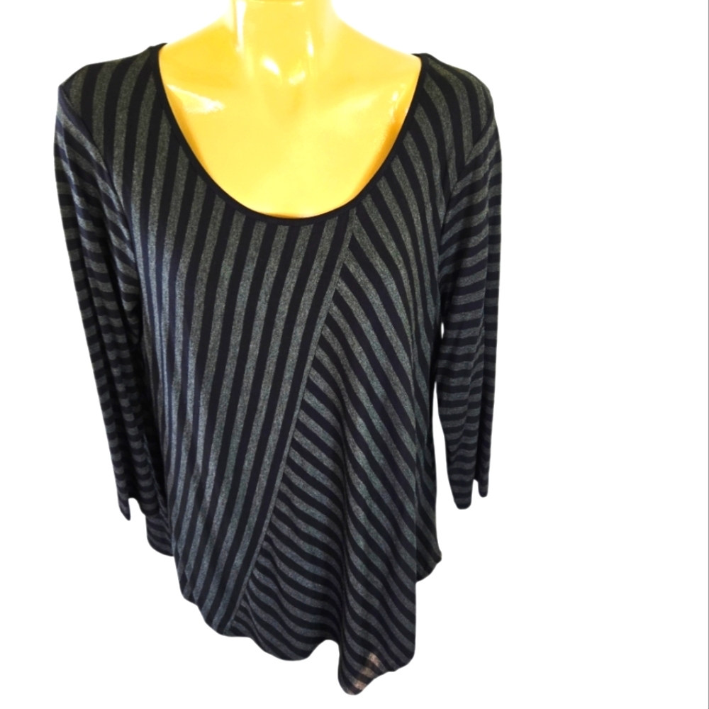 CABLE & GUAGE Asymetrical Round Neck Keyhole Top 3 Quarter Sleeve Black Gray XL‎